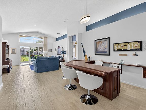 5th image of 7094 Avila Terrace Way