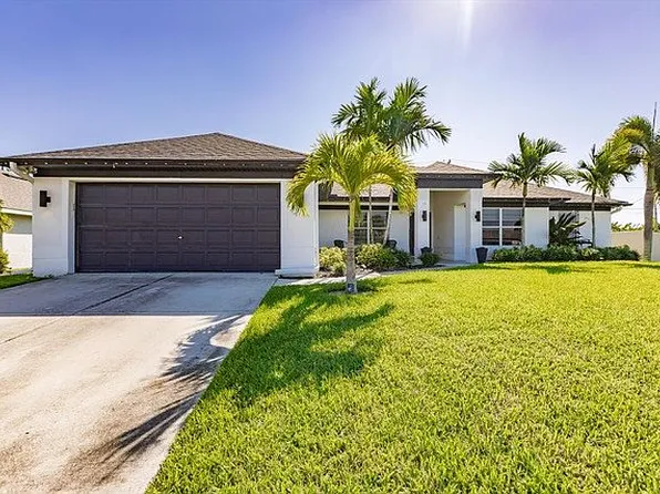 19 NW 13th Pl, Cape Coral, FL 33993
