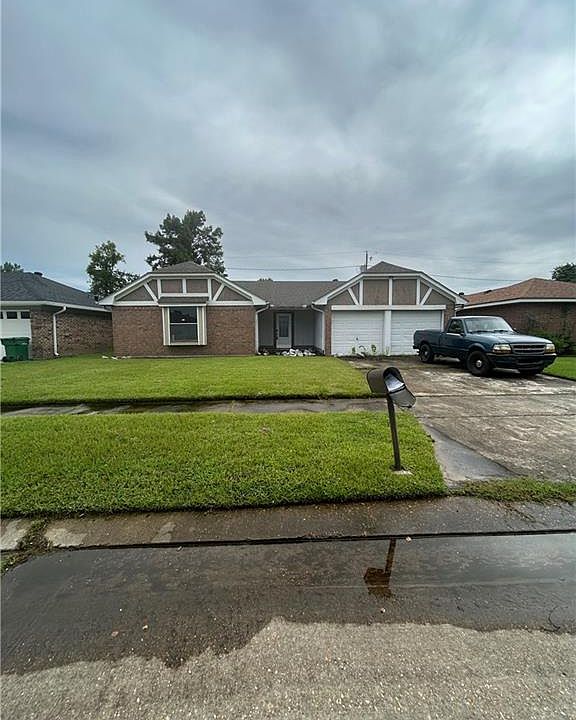 1st image of 505 Manchester Ln