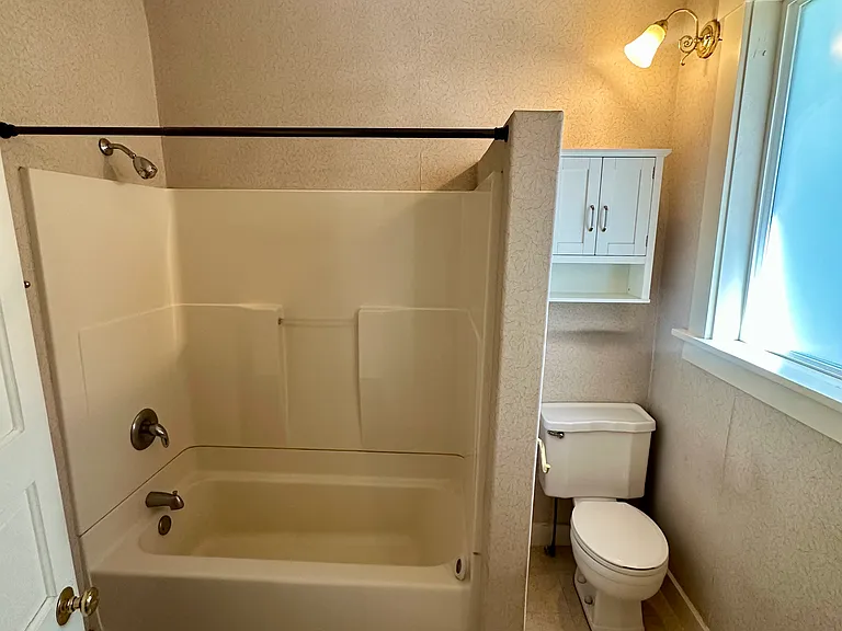 2628 State St — Photo 10