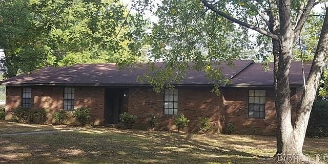 1st image of 511 Wade St