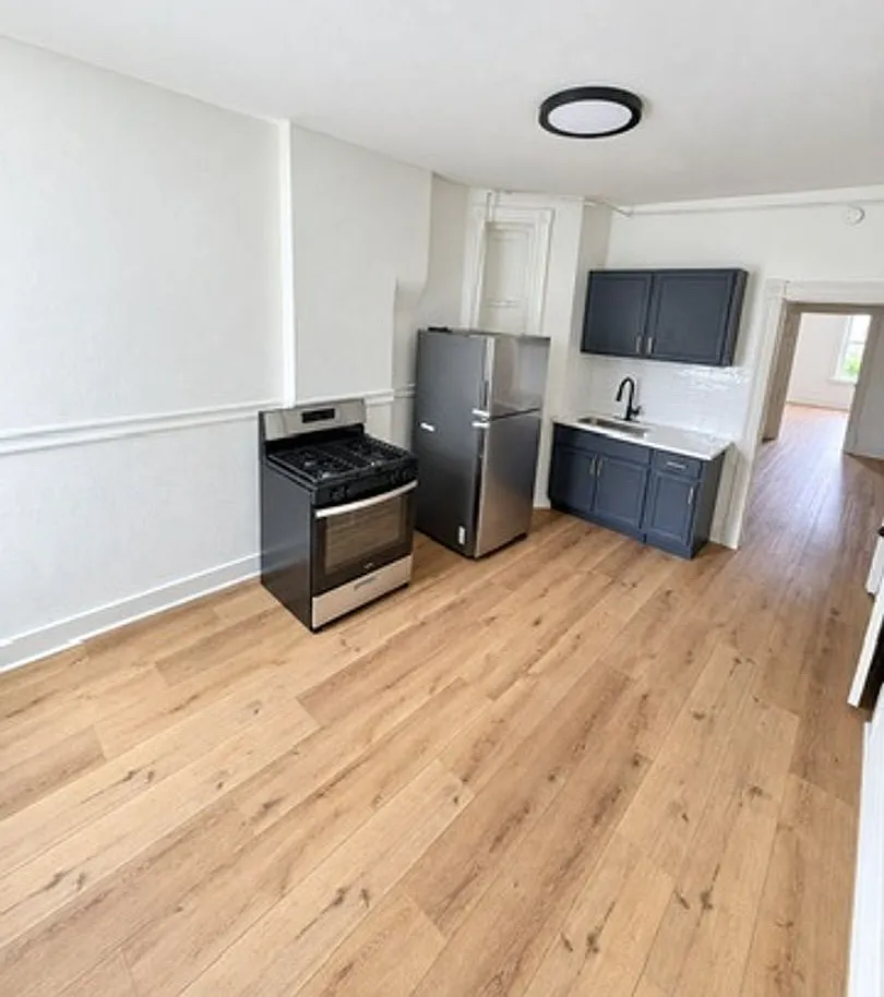 2909 Gravois — Photo 4