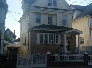 9520 108th St, South Richmond Hill, NY 11419