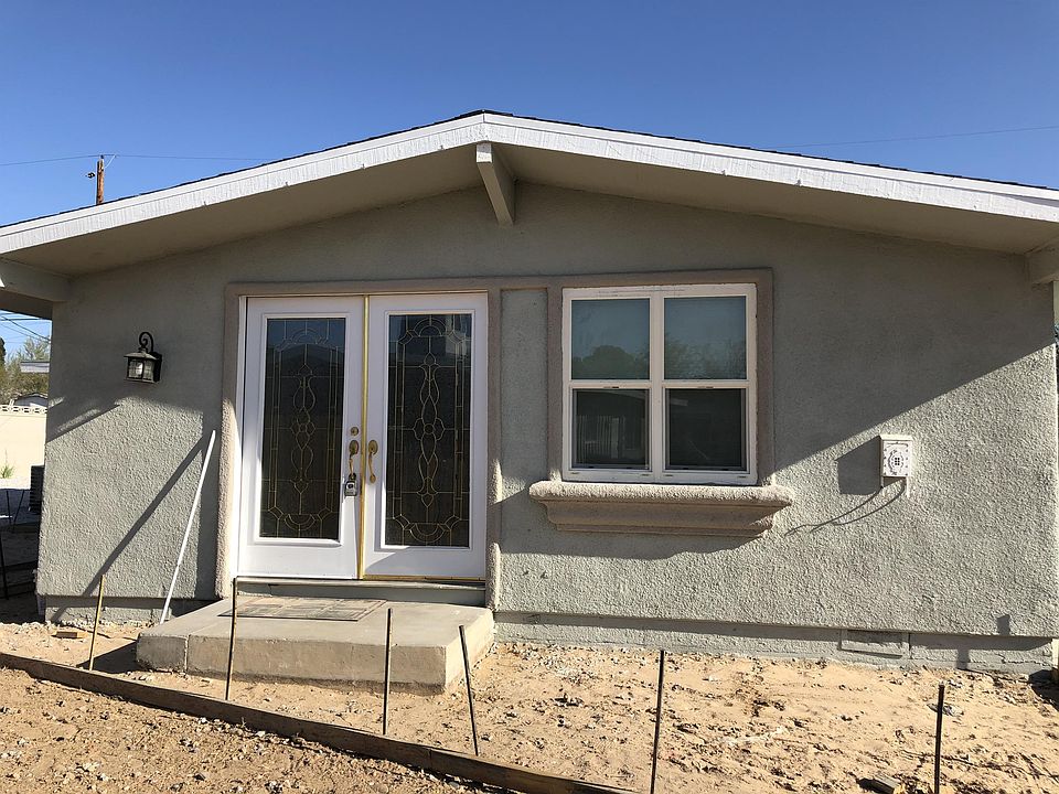 1st image of 705 Upland Pl