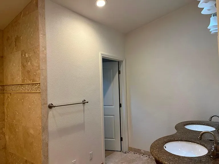 3504 Brookshire St — Photo 11