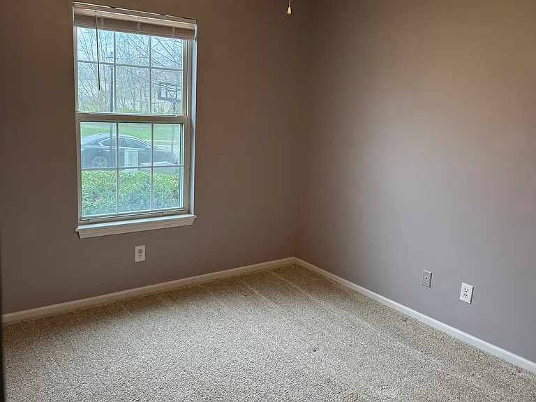 2411 Garden Dr — Photo 20