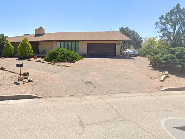 1100 Martinelli Dr, Gallup, NM 87301