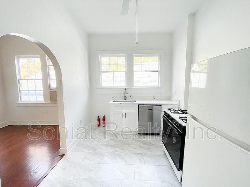 1st image of 710 Burdette St #2B-710-2B