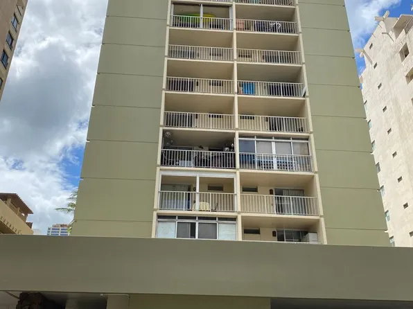 440 Lewers St APT 403, Honolulu, HI 96815