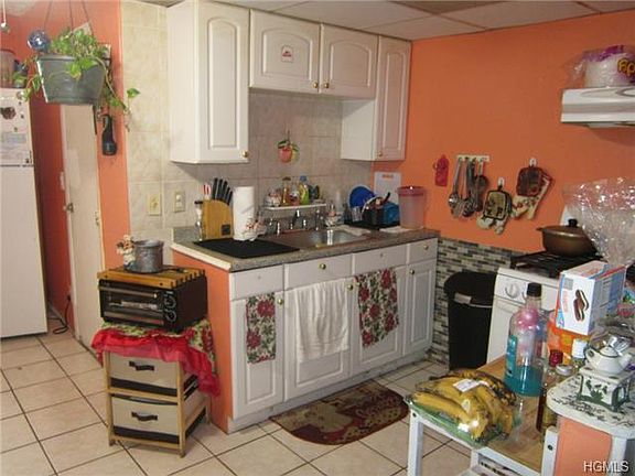 3rd image of 341 Newman Ave