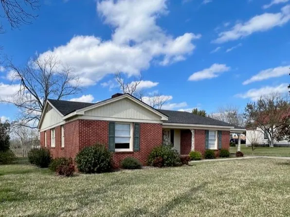 29 Planer Mill Rd, Louisville, AL 36048