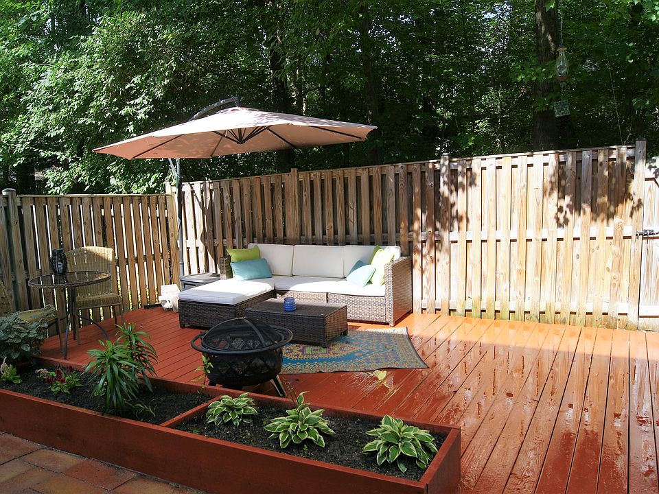2nd image of 5827 Apple Wood Ln
