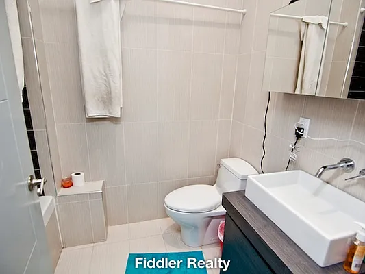 Rented by Fiddler Realty | media 19