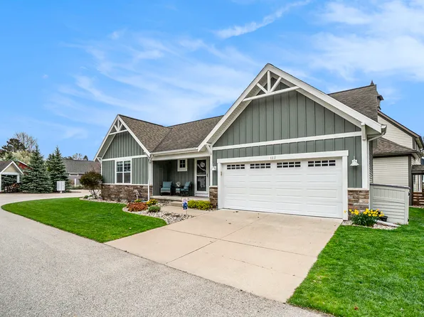 111 Lillybells Ct, Spring Lake, MI 49456