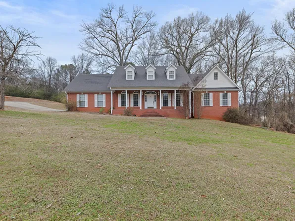 210 Lower Wood Cv, Russellville, AL 35653