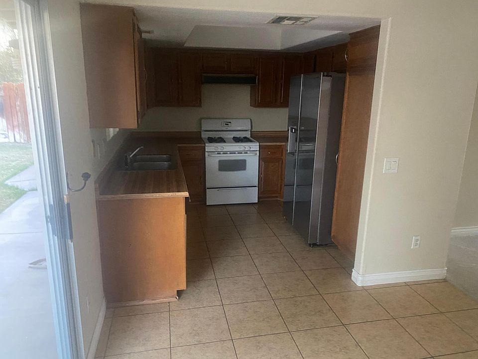 1st image of 2371 W Brighton Ave