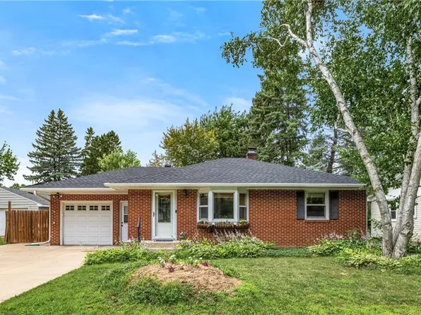 2810 Rudolph Road, Eau Claire, WI 54701
