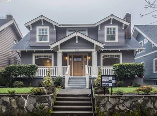 936 NE Floral Pl, Portland, OR 97232