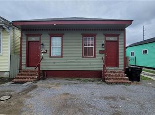 1810 Columbus St, New Orleans, LA 70116