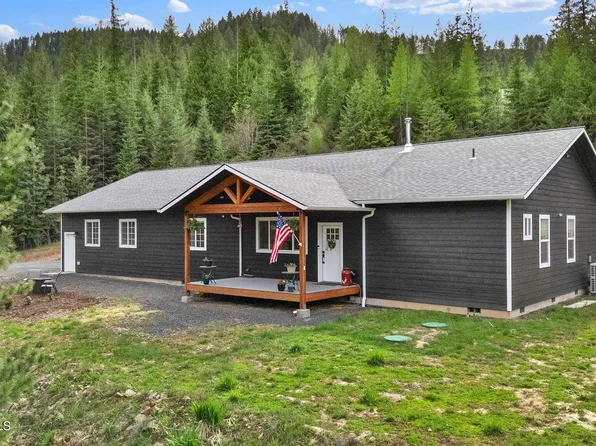 234 Patriots Dr, Saint Maries, ID 83861