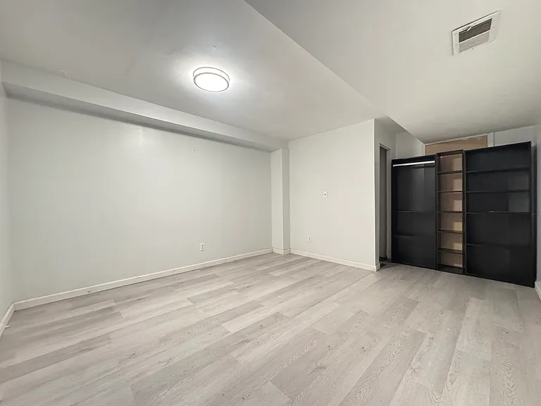 25 Fingerboard Rd #1F — Photo 10