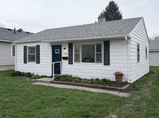 1525 Reswick Dr, Oregon, OH 43616