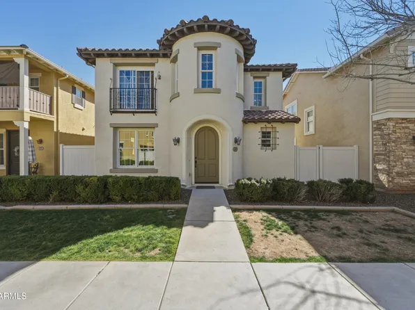 838 S HUISH Drive, Gilbert, AZ 85296