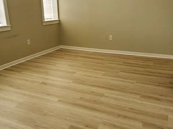 3rd image of 2440 Saint Paul St #4H