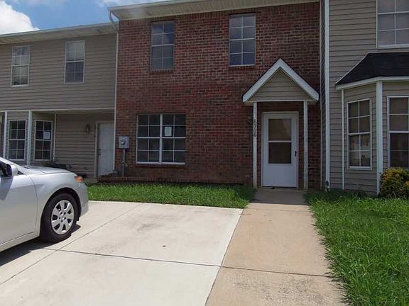 3rd image of 8516 Westchester Dr