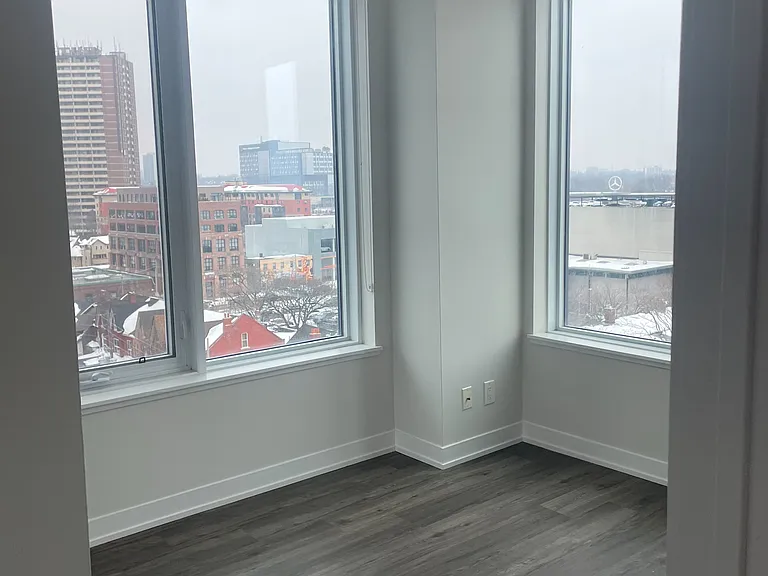 25 Nicholas Ave #1504 — Photo 3