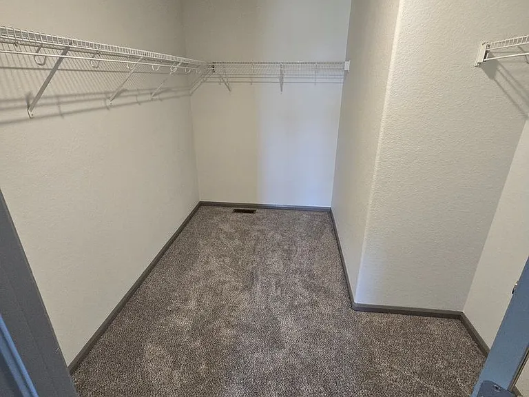 1653 Wagonwheel Dr — Photo 43