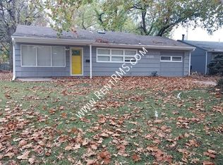 1525 SW 24th St, Topeka, KS 66611