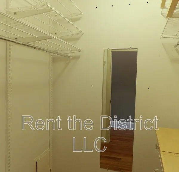 1130 5th St NW #3 — Photo 16