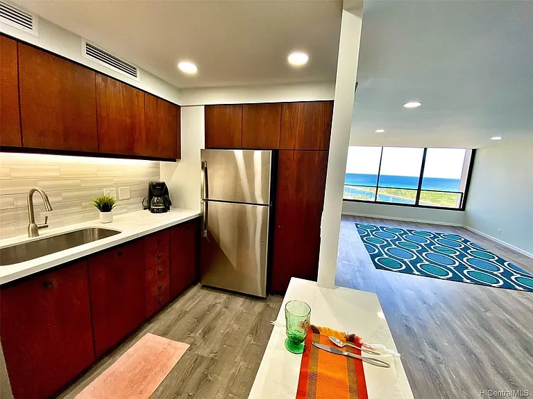 1650 Ala Moana Blvd #2503 — Photo 6