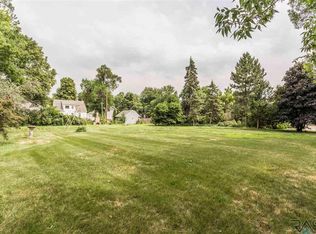 1710 S 4th Ave, Sioux Falls, SD 57105
