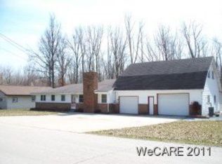 3761 Edgewater Dr, Saint Marys, OH 45885