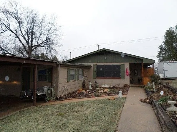 908 S Walnut St, Pauls Valley, OK 73075