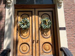 219 Union St APT 1, Schenectady, NY 12305