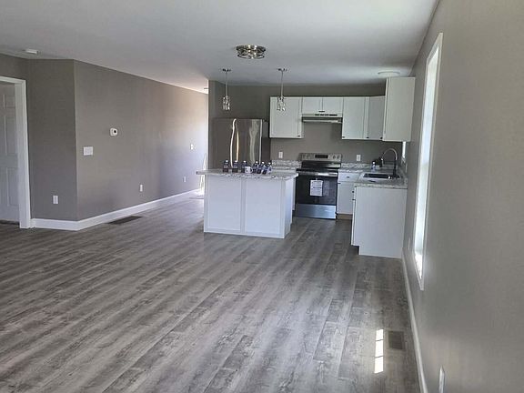 4th image of 40 Riverview Rd