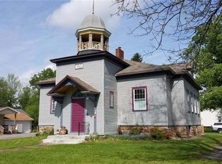 3339 Eagle Harbor Waterport Rd, Albion, NY 14411