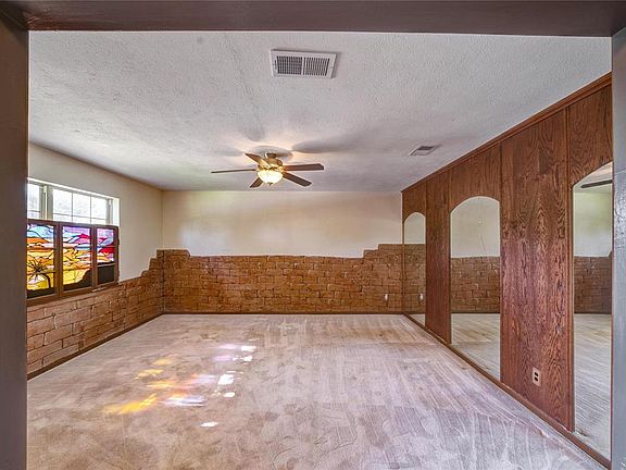 5th image of 4413 Owendale Dr