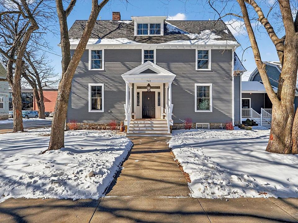 1st image of 742 Church Street