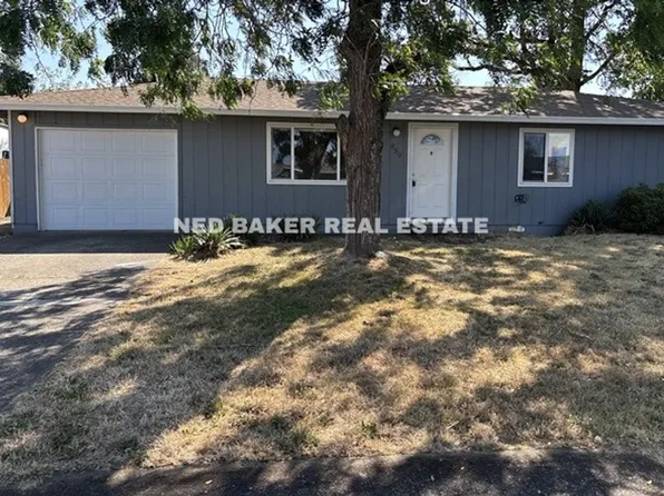 850 N 7th St, Aumsville, OR 97325