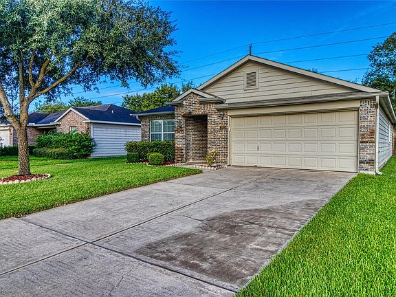 3rd image of 3810 Enclave Mist Ln