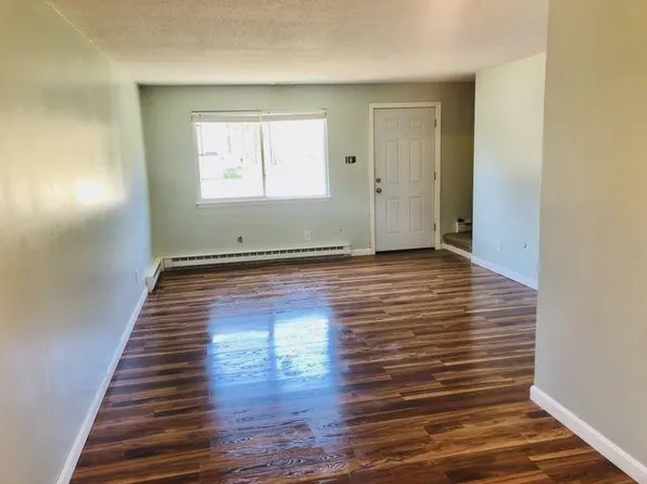 616 Portland St, Rochester, NH 03867