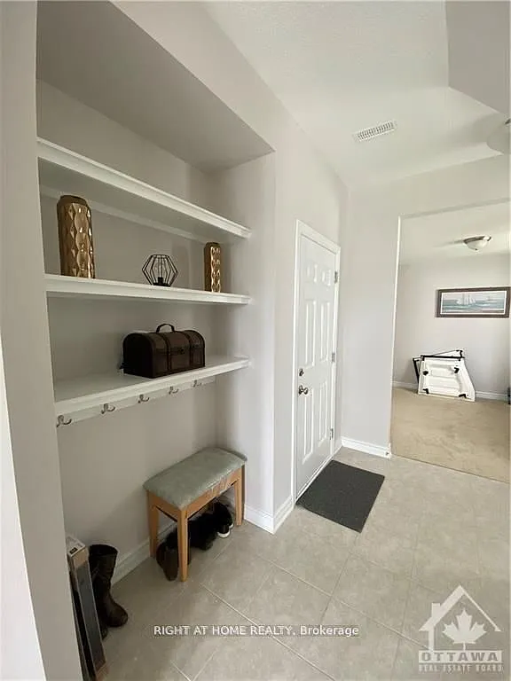 3 bed, $2,450 — Photo 3