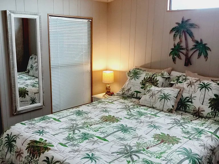 1475 Flamingo Dr — Photo 6