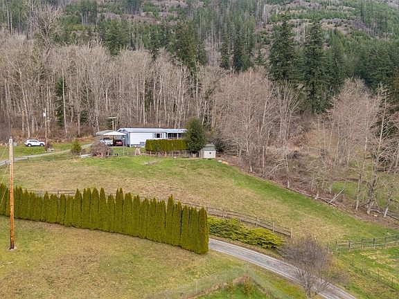 2nd image of 14601 Jim Creek Road