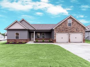 100 Franklin Circle Dr, Fort Oglethorpe, GA 30742