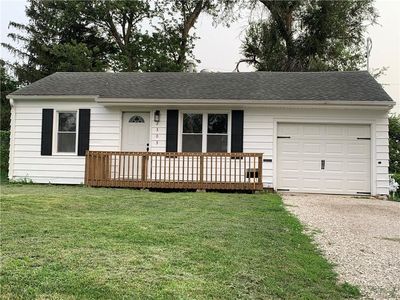 2303 S 8th Ave E, Newton, IA, 50208